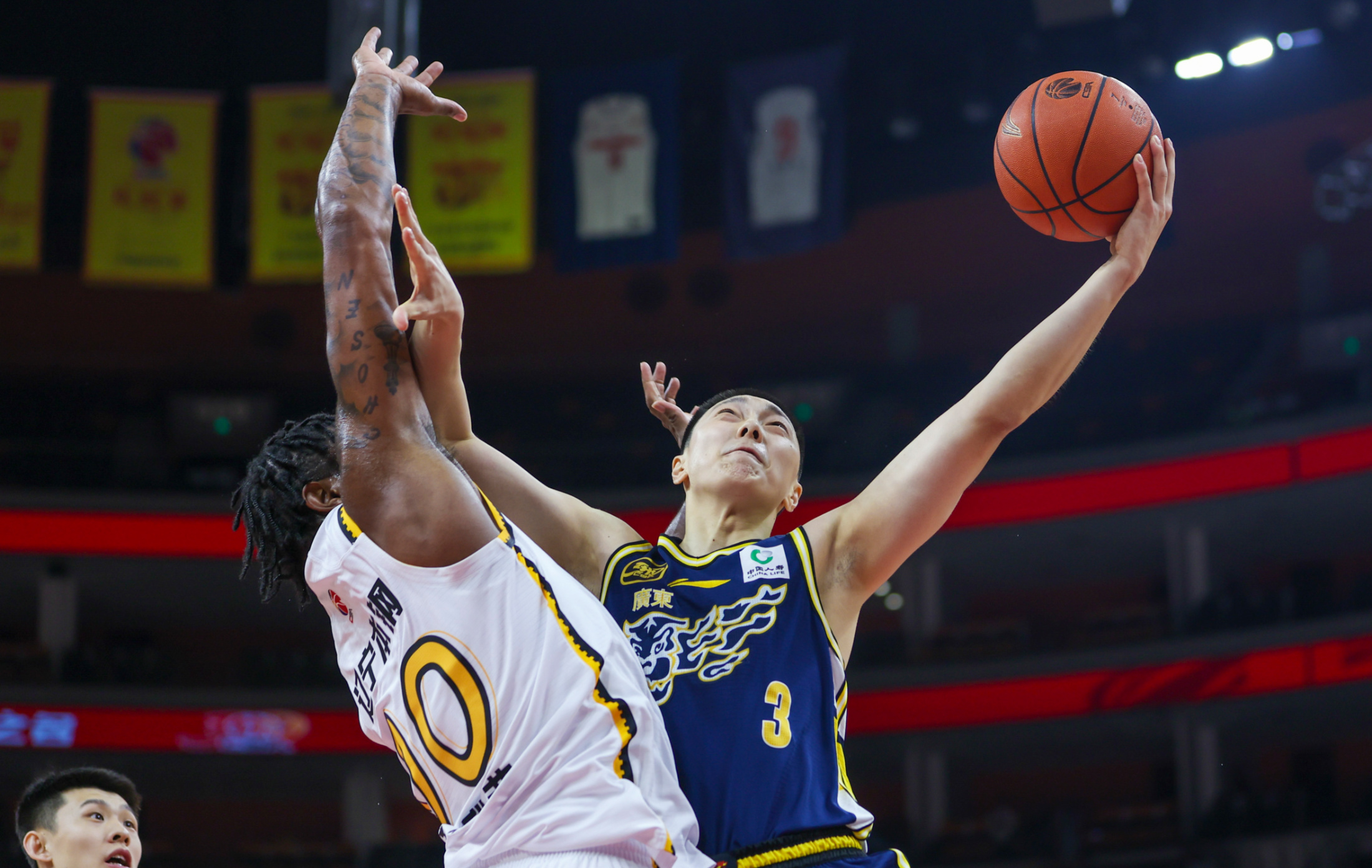 新赛季开启，各队实力强弱差距逐渐拉大